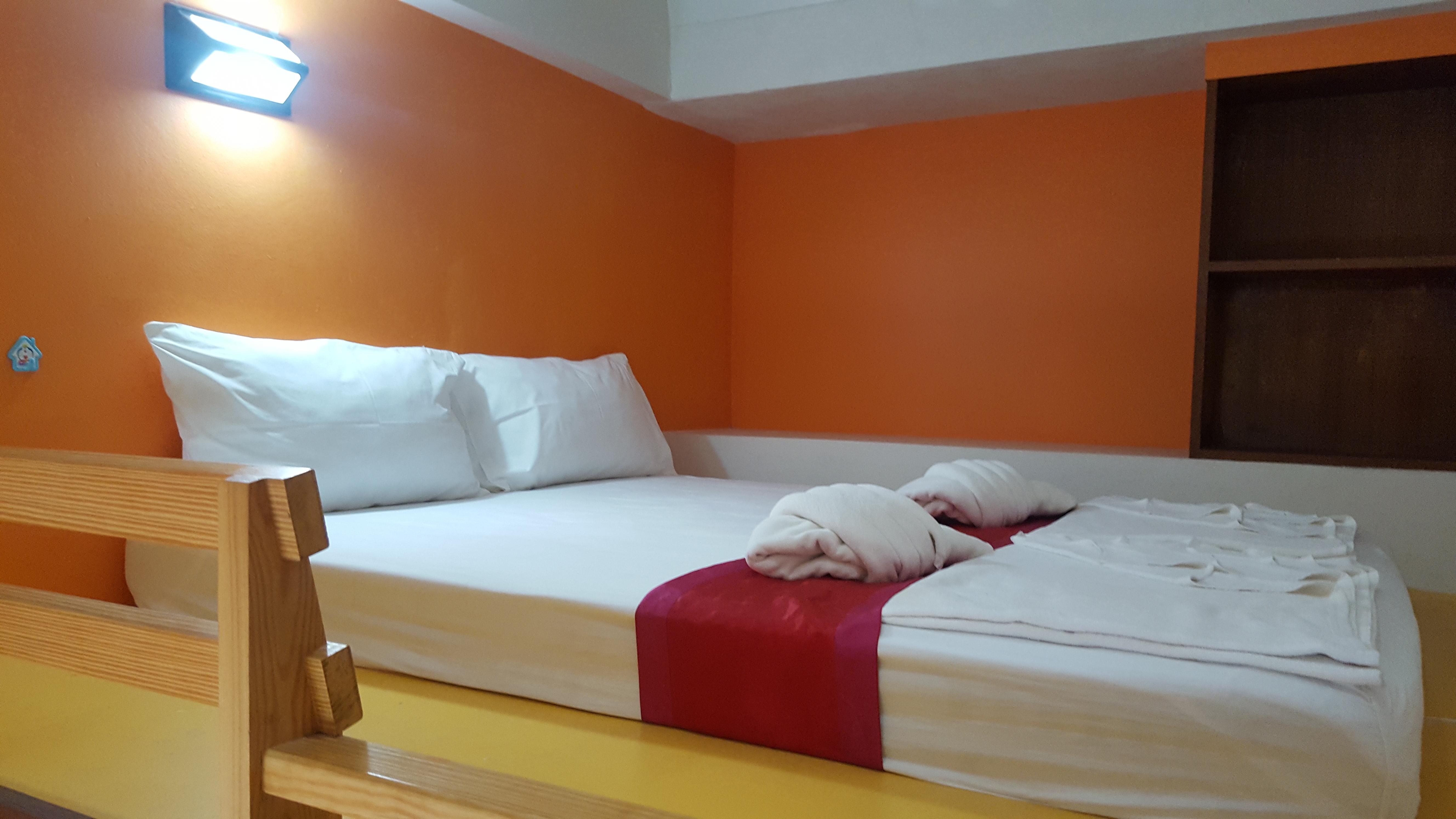 First And Frang Hotel - Koh Phangan Тонг Сала Экстерьер фото