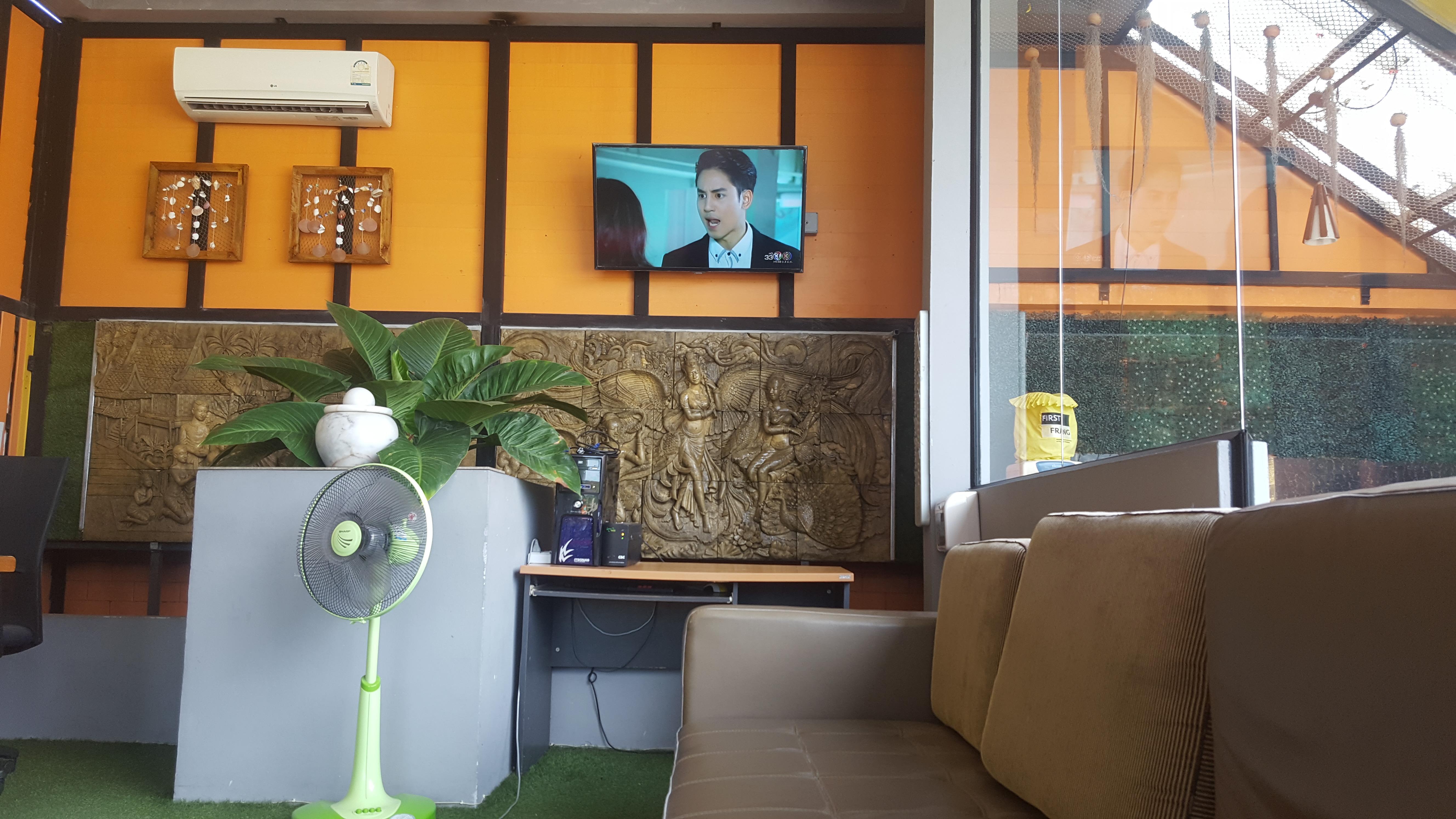 First And Frang Hotel - Koh Phangan Тонг Сала Экстерьер фото